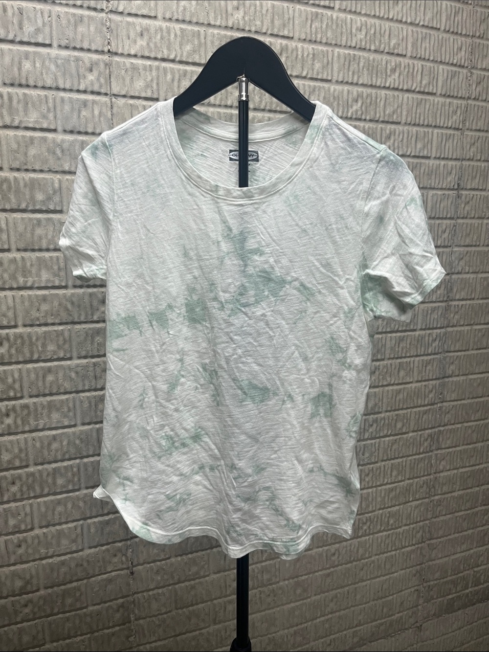 Old Navy Women's Light Green Tie-Dye Short Sleeve Tee
